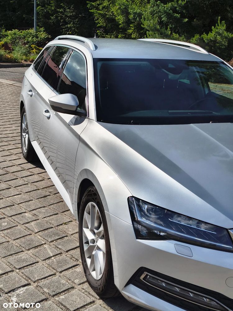 Skoda Superb 2.0 TDI DSG Premium Edition - 13