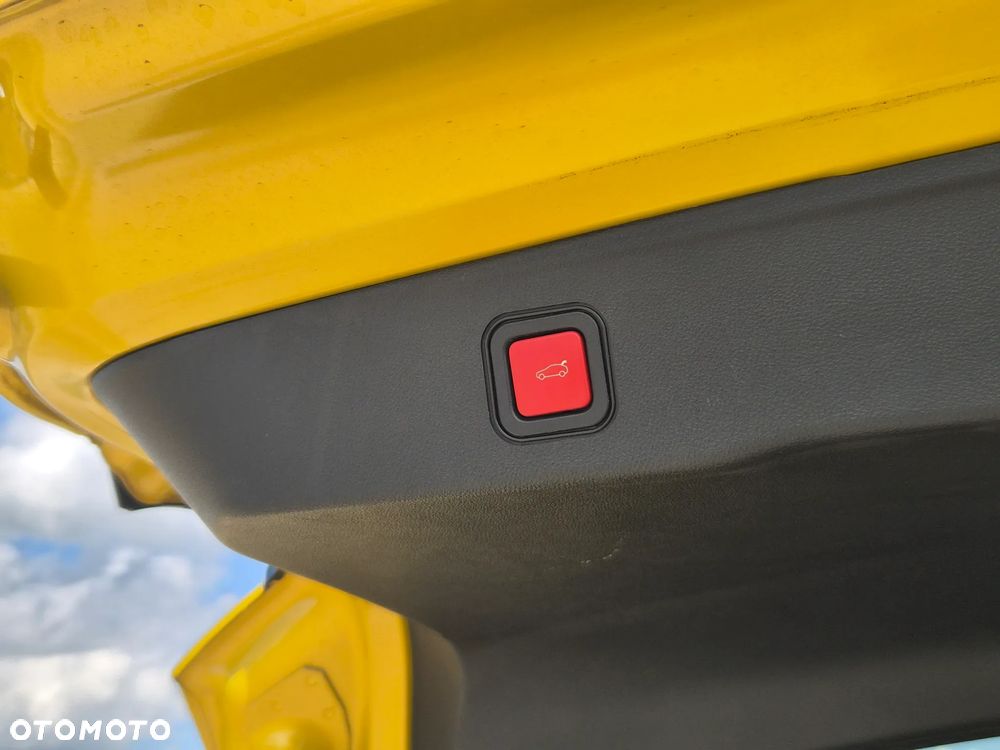 Jeep Avenger 54kWh Summit - 28