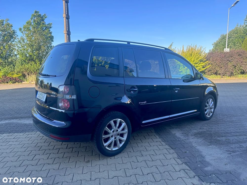 Volkswagen Touran 1.9 TDI Freestyle - 5