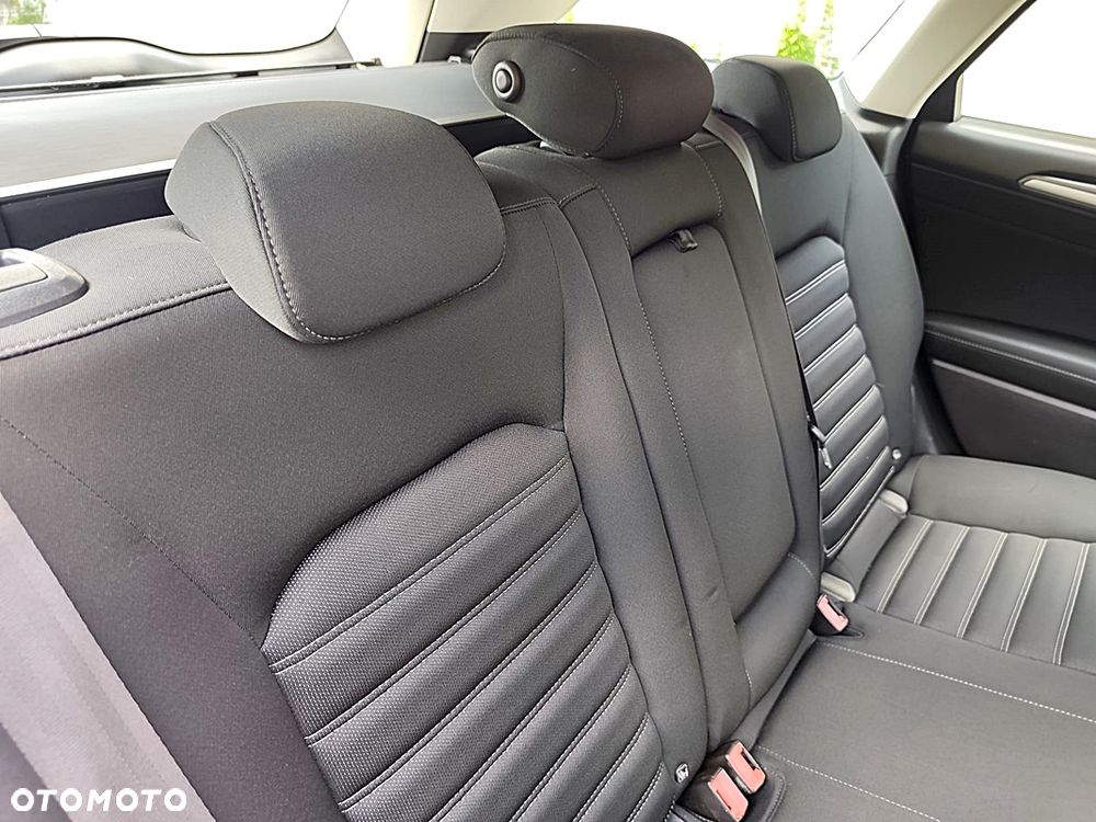 Ford Mondeo - 21