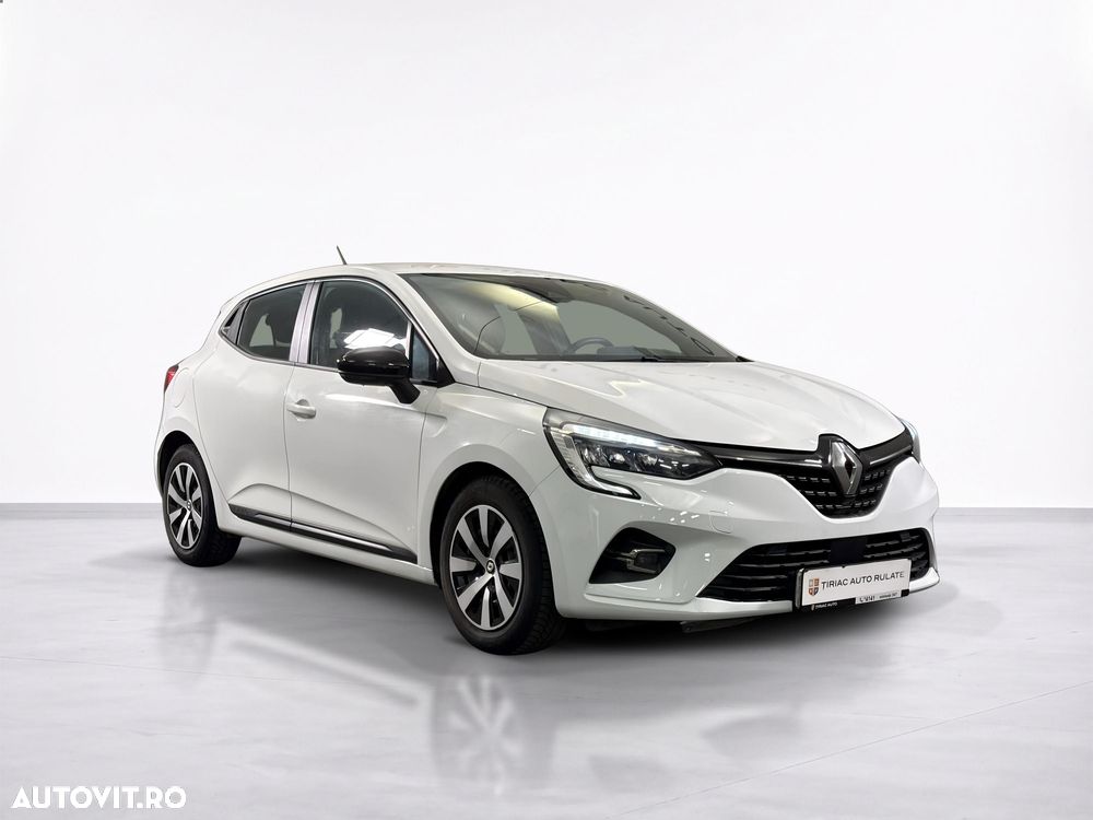 Renault Clio - 8