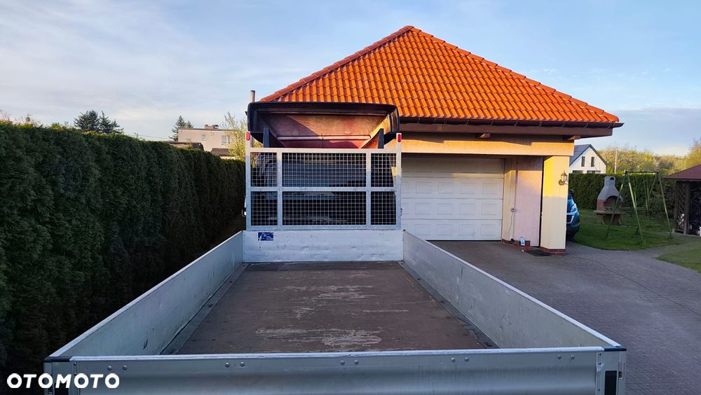 Mercedes-Benz Sprinter - 13