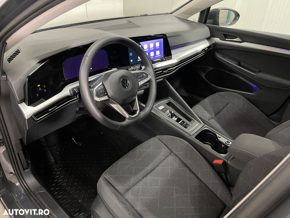 Volkswagen Golf 1.0 eTSI DSG MHEV Life - 6