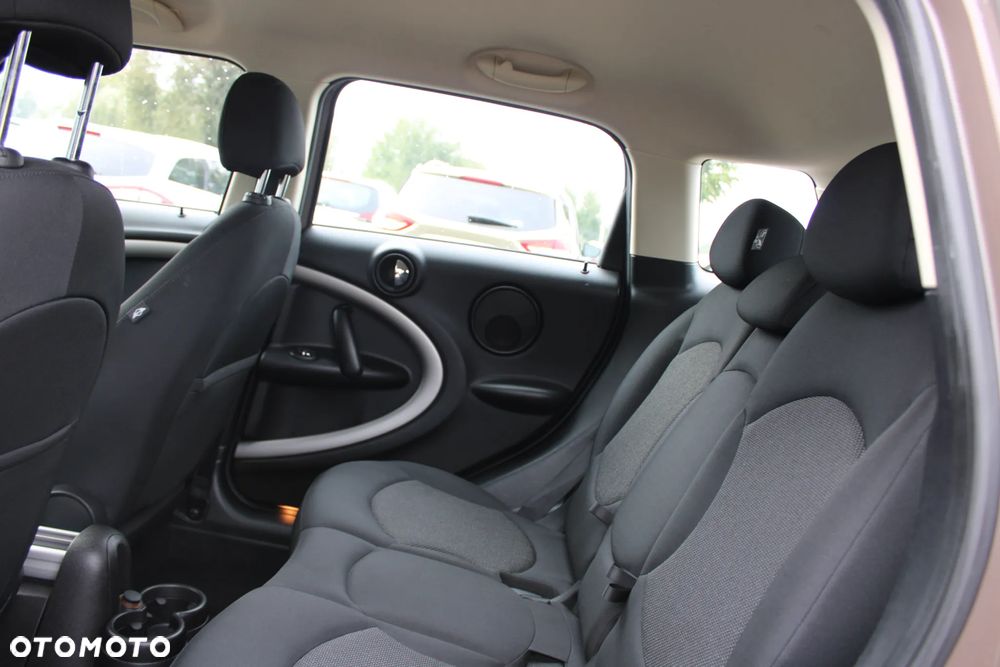 MINI Countryman One D - 20