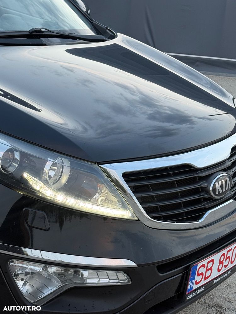 Kia Sportage 2.0 CRDI 4WD Vision - 24