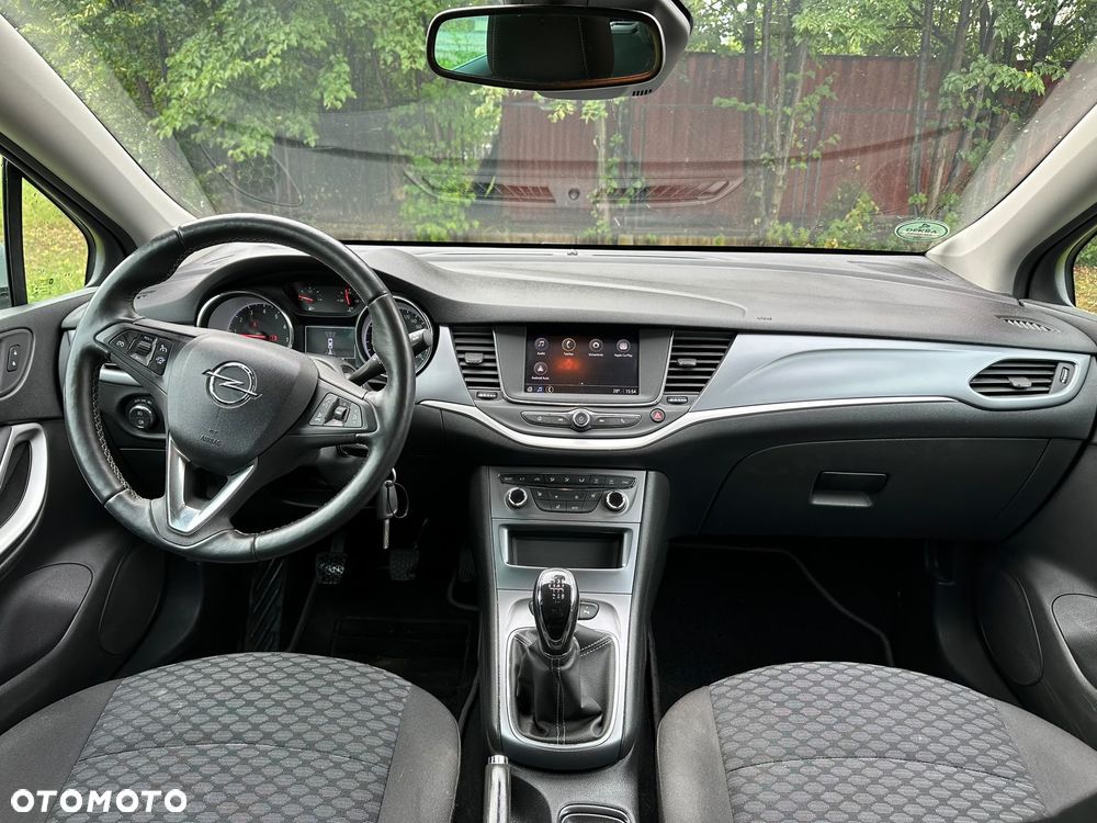 Opel Astra - 16