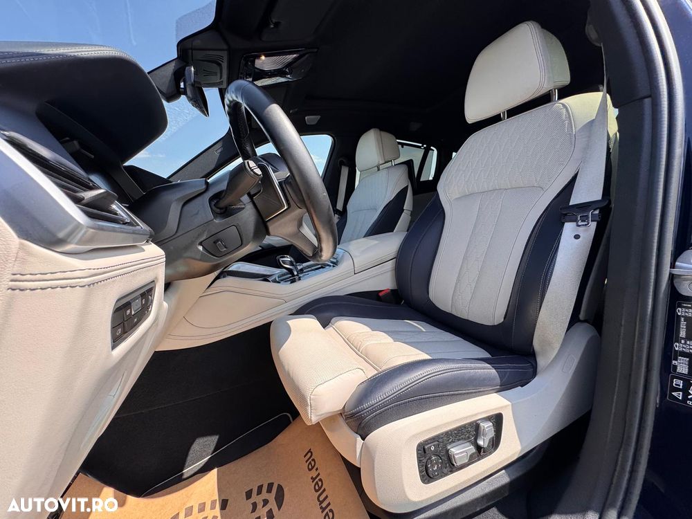 BMW X6 xDrive40i AT MHEV - 29