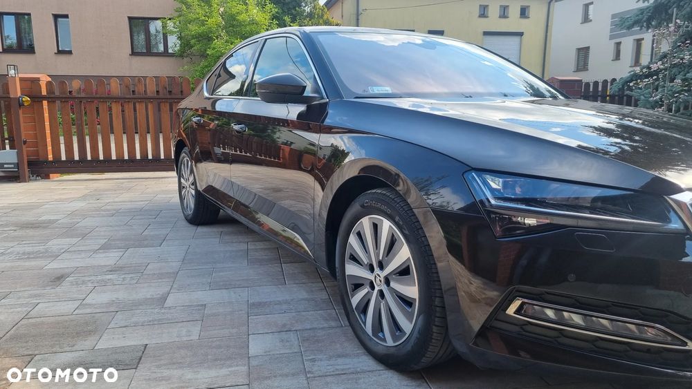 Skoda Superb 2.0 TDI SCR Style DSG - 1