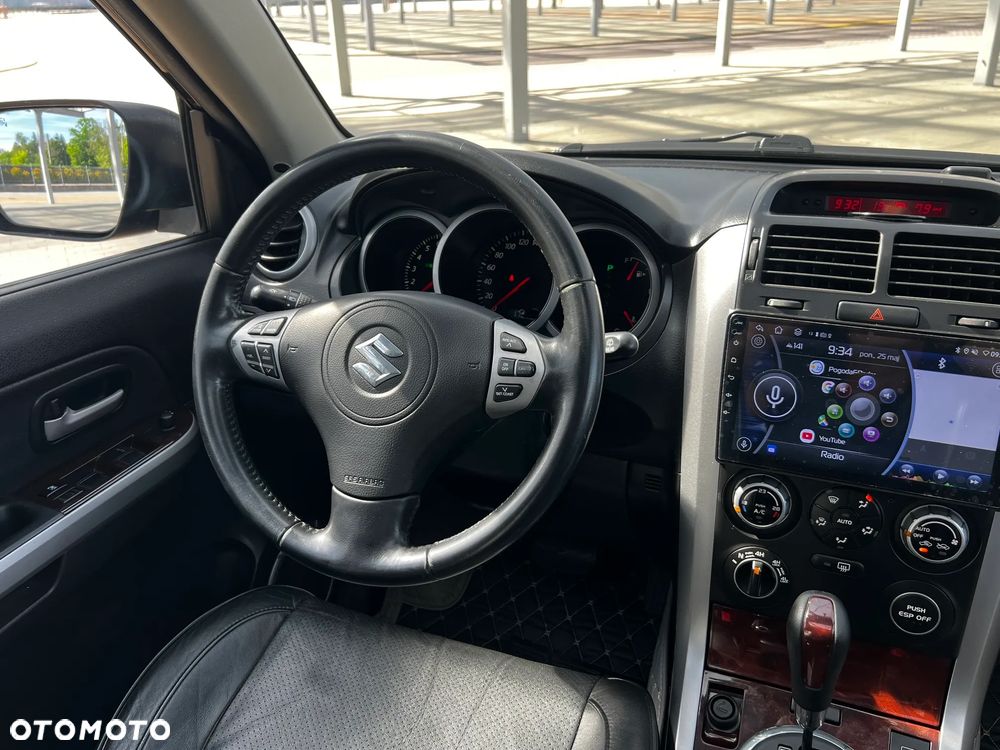 Suzuki Grand Vitara 2.0 De Luxe - 21