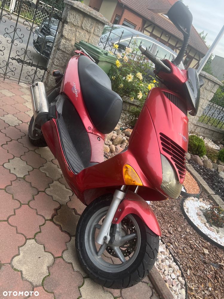 Aprilia Leonardo - 2