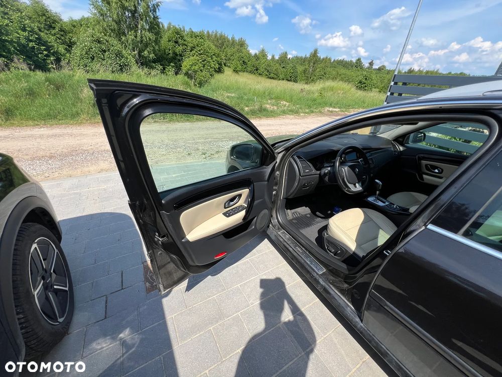 Renault Laguna 2.0 dCi Initiale - 6