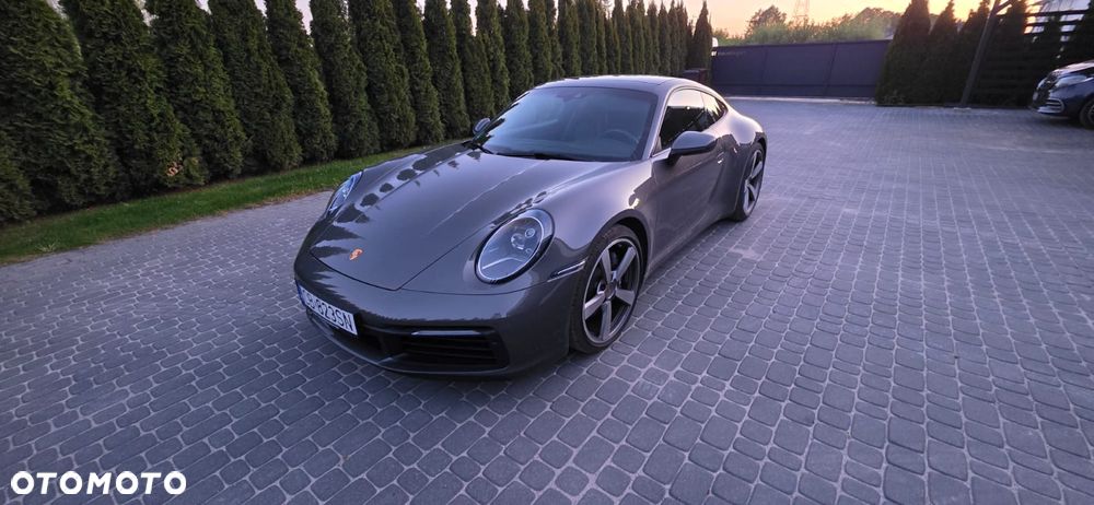 Porsche 911 Carrera 4 PDK - 1