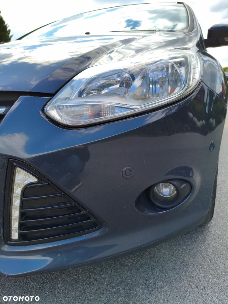 Ford Focus 1.6 Ambiente Start - 3