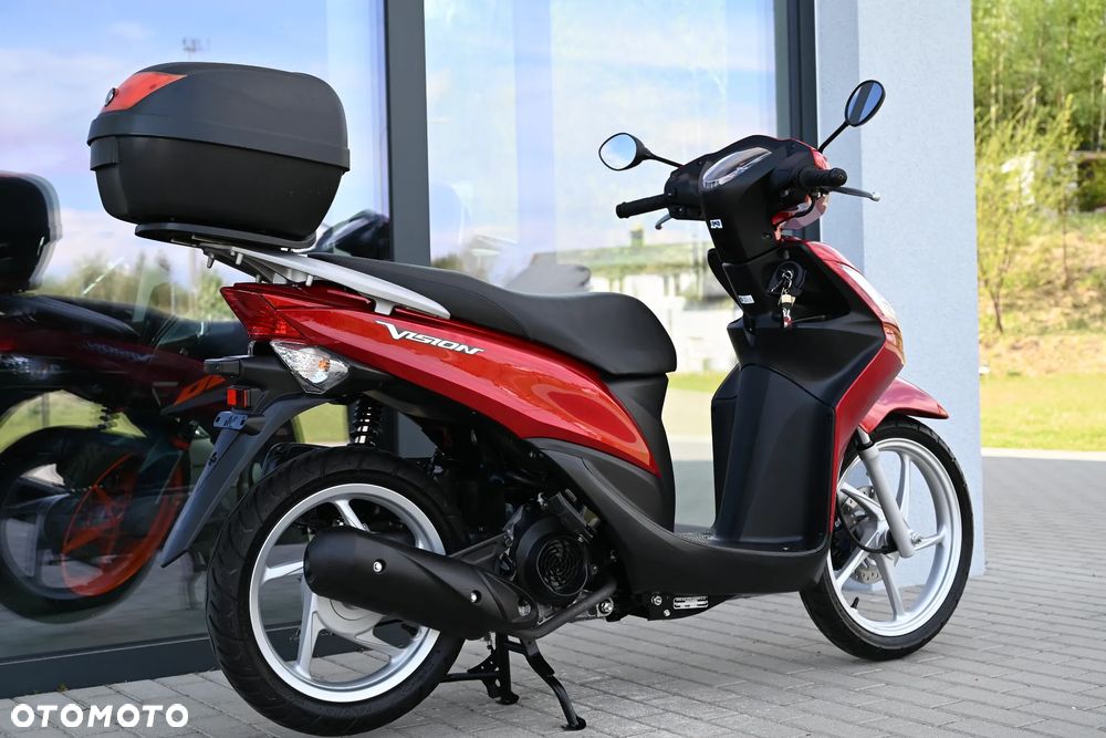 Honda Vision - 40