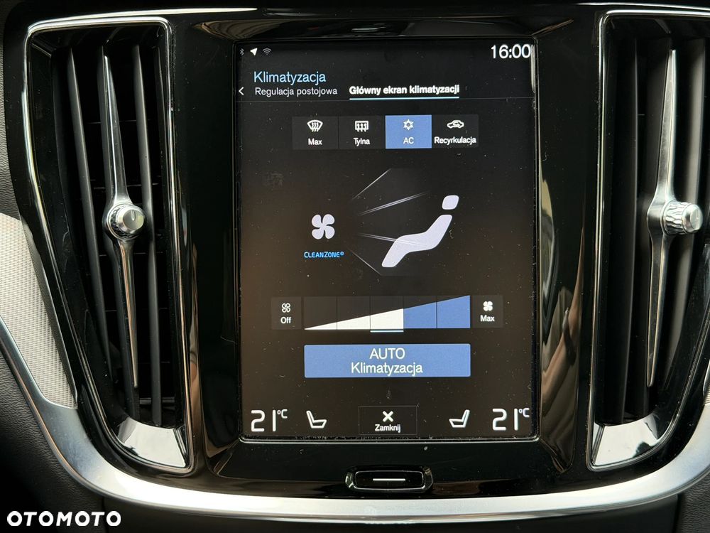 Volvo V60 T6 AWD Geartronic R-Design - 34
