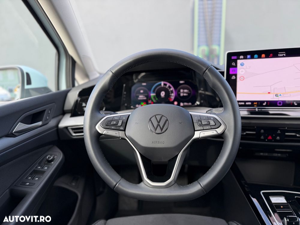 Volkswagen Golf 1.5 TSI eHybrid DSG PHEV Style - 13