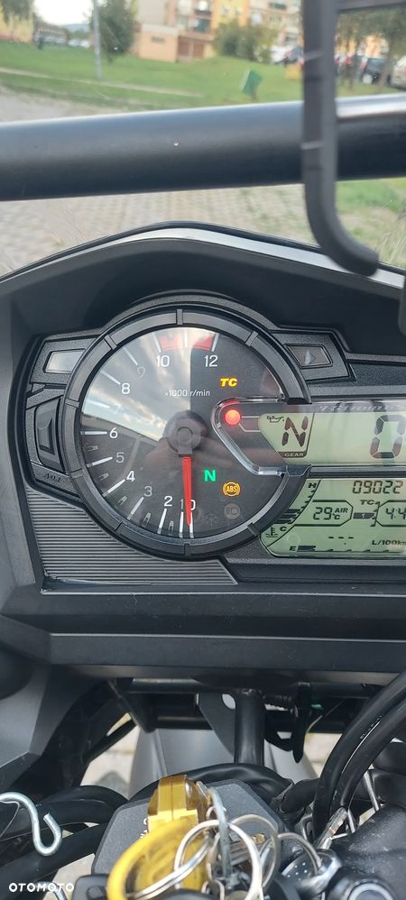 Suzuki DL - 9