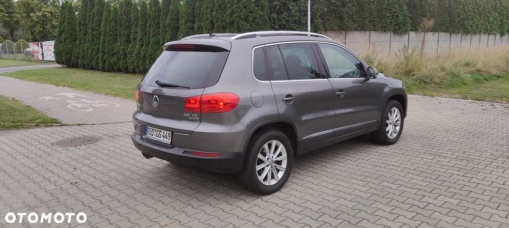Volkswagen Tiguan 2.0 TDI DPF 4Motion Track & Style - 4