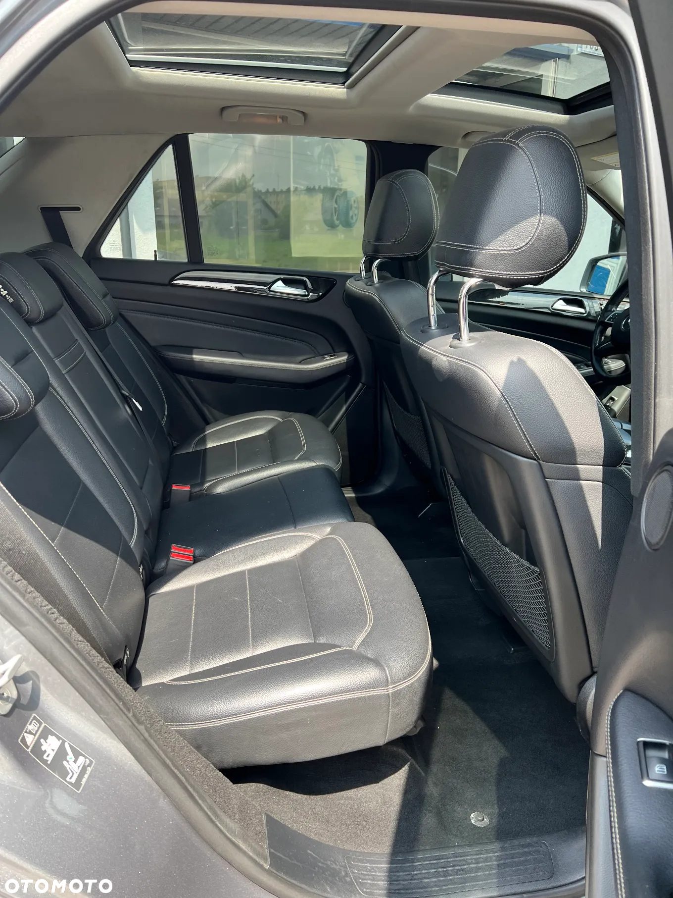 Mercedes-Benz ML 350 BlueTec 4-Matic - 10