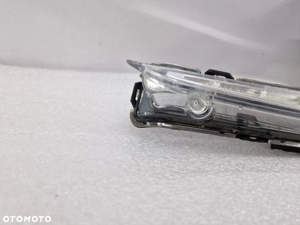 SUZUKI SWIFT MK7 V LIFT 13- LEWY HALOGEN / LED / DRL , NR STANLEY W1376E / STANLEY W1376 / STANLEY W1377J / STANLEY W1377 , NR AUKCJI LA427 - 2
