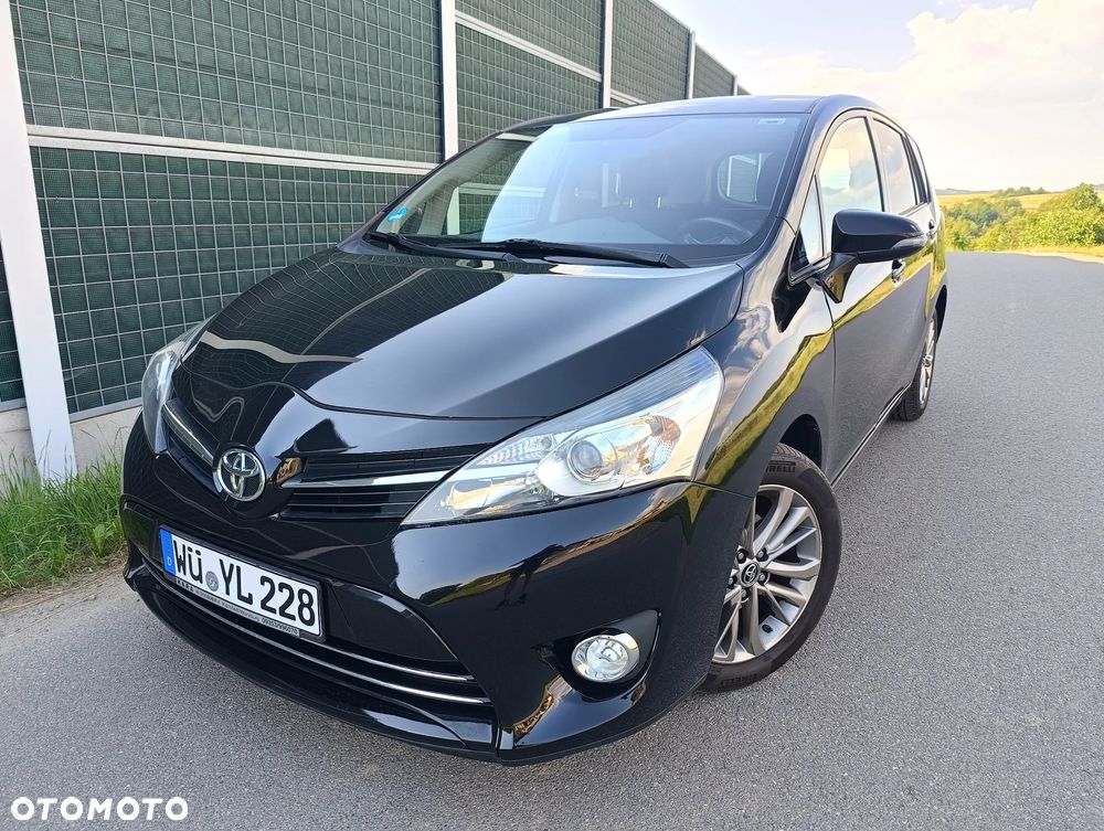 Toyota Verso 1.6 Premium - 2