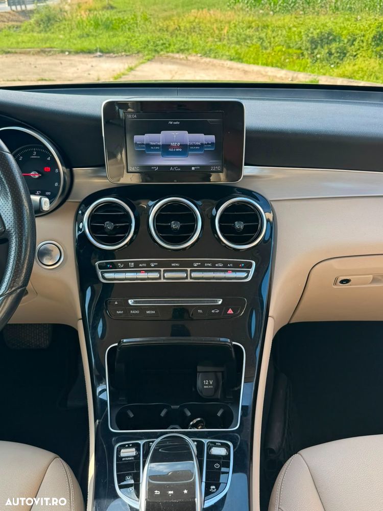 Mercedes-Benz GLC - 9