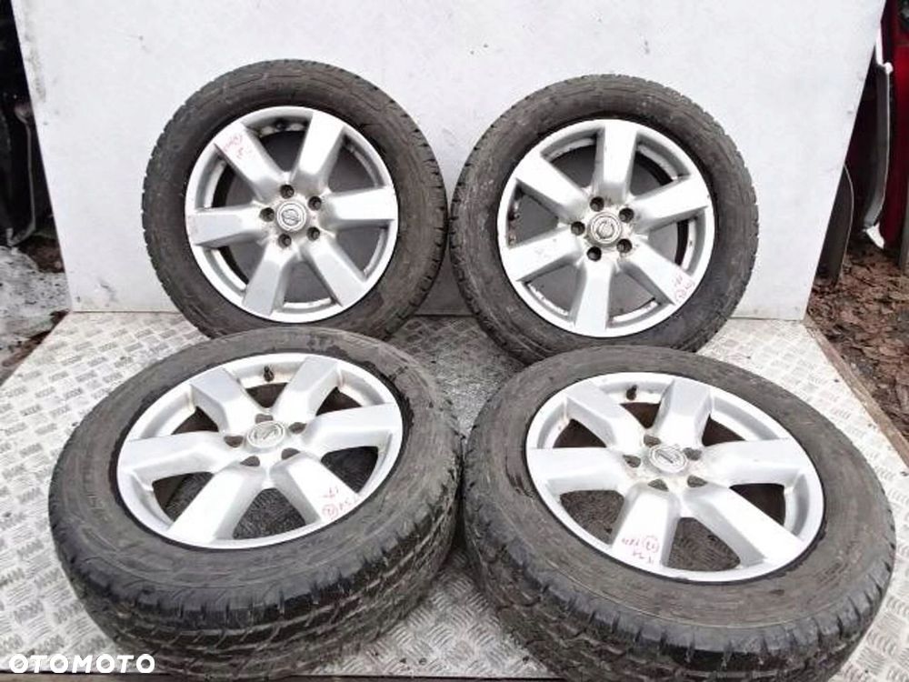 Alufelgi z oponami KPL. Nissan X-Trail T31 17" 5x114.3 ET 45 - 5