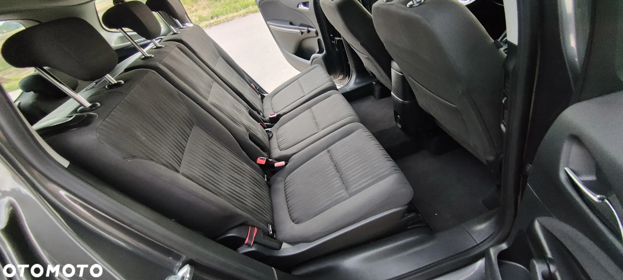 Opel Zafira - 22