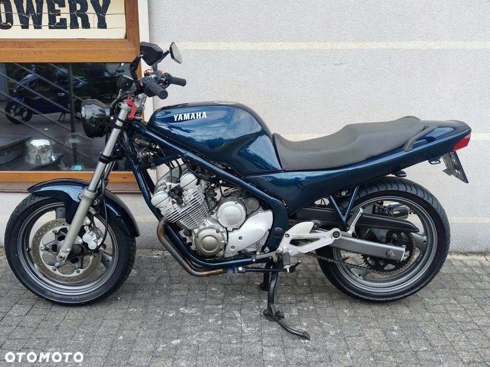 Yamaha XJ - 9