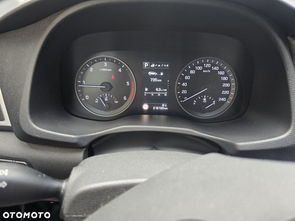 Hyundai Tucson 1.7 CRDI BlueDrive Style 2WD DCT - 9