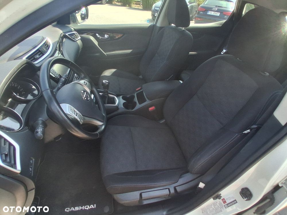 Nissan Qashqai 1.6 DIG-T N-Tec - 10
