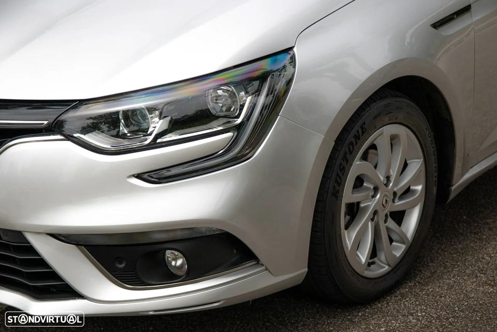 Renault Mégane Sport Tourer BLUE dCi 115 EDC BUSINESS EDITION - 21