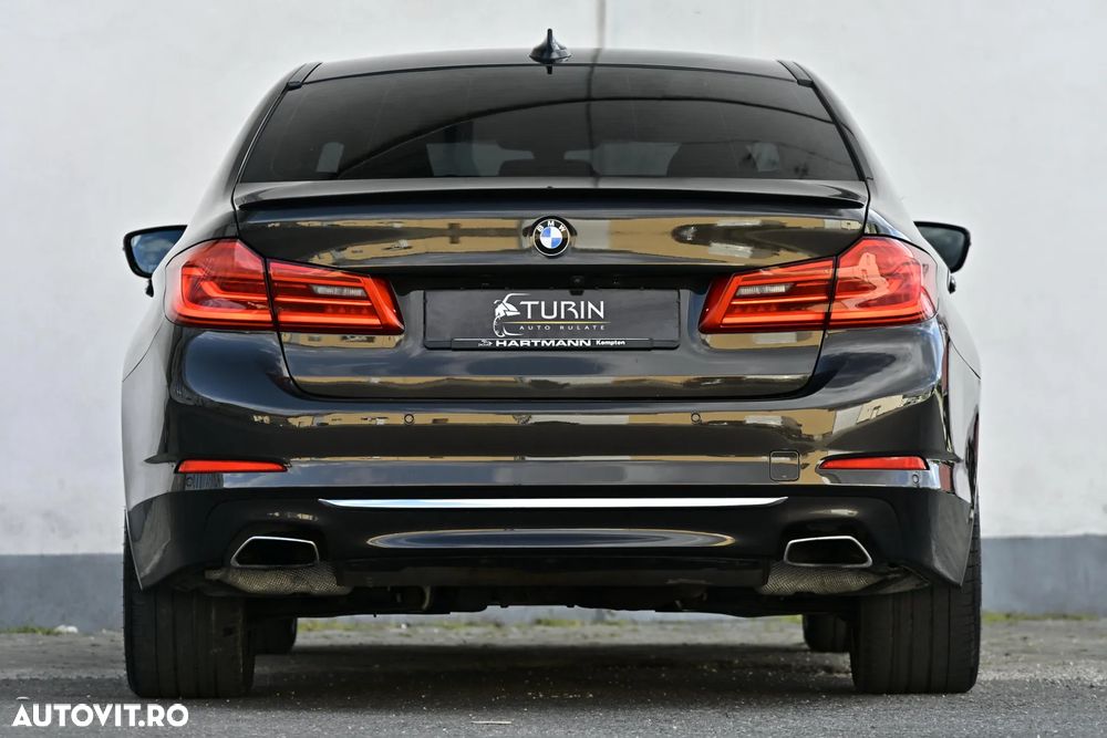 BMW Seria 5 540i AT - 14