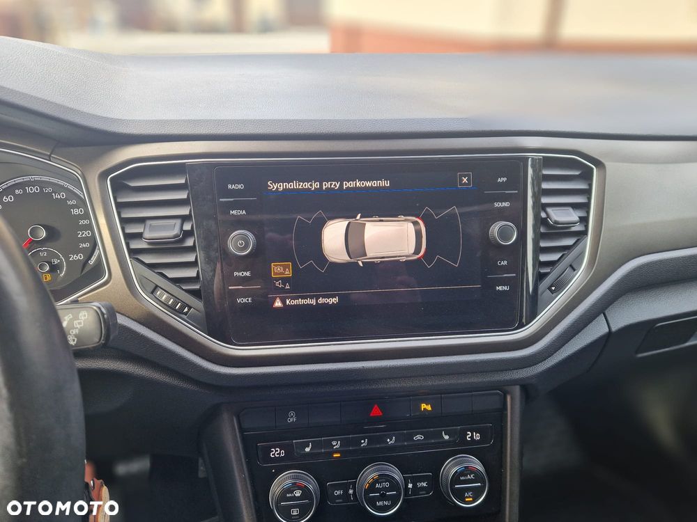 Volkswagen T-Roc - 19