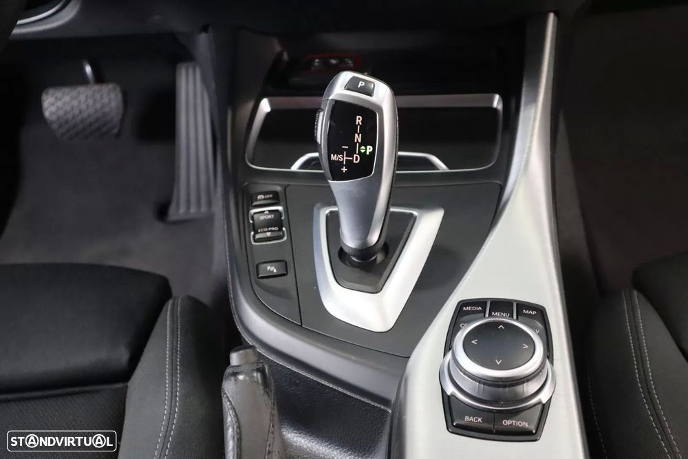 BMW 116 d Line Sport Auto - 21
