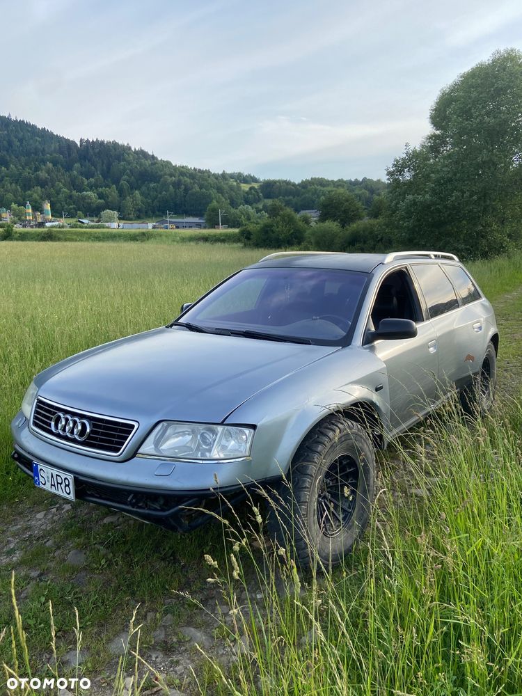 Audi A6 Avant - 1