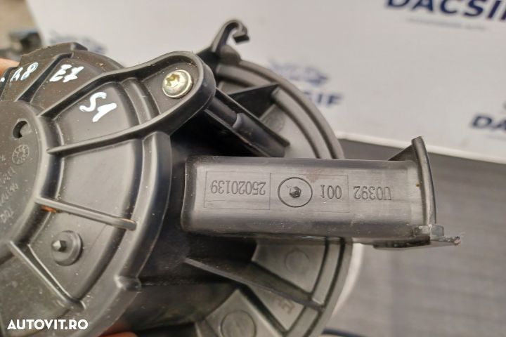 Ventilator aeroterma 25020139 25020139 Opel Astra J [facelift] [2012 - 5