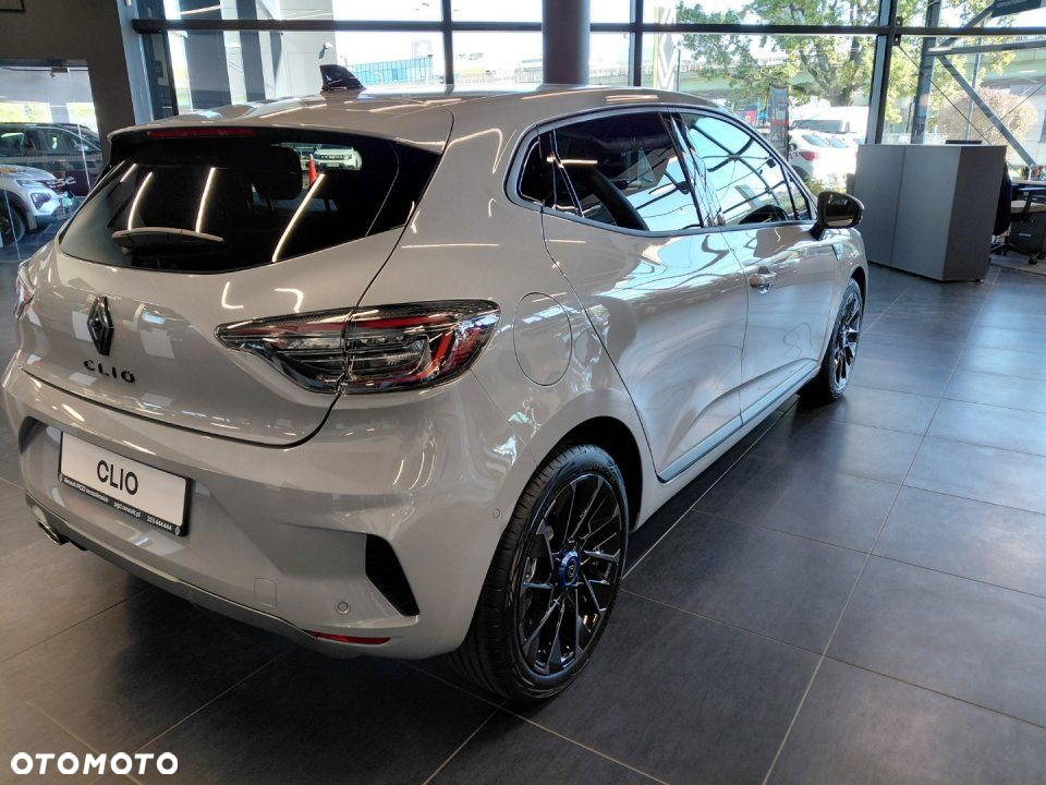 Renault Clio - 6