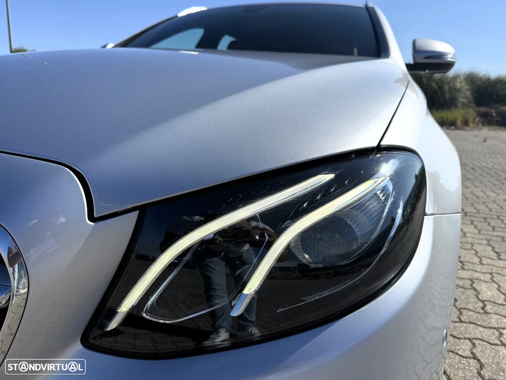 Mercedes-Benz E 220 d AMG - 12