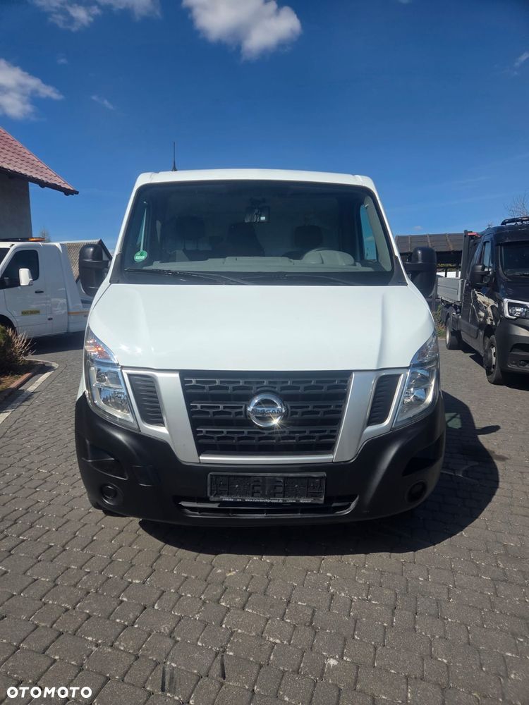 Nissan NV400 - 3