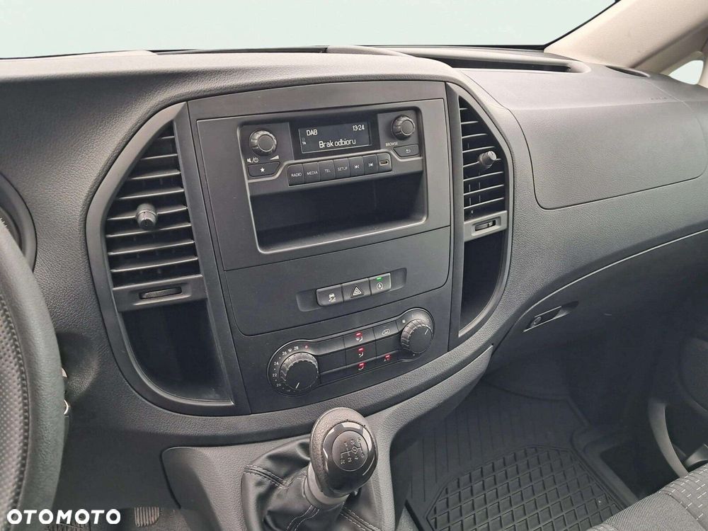 Mercedes-Benz vito . - 13