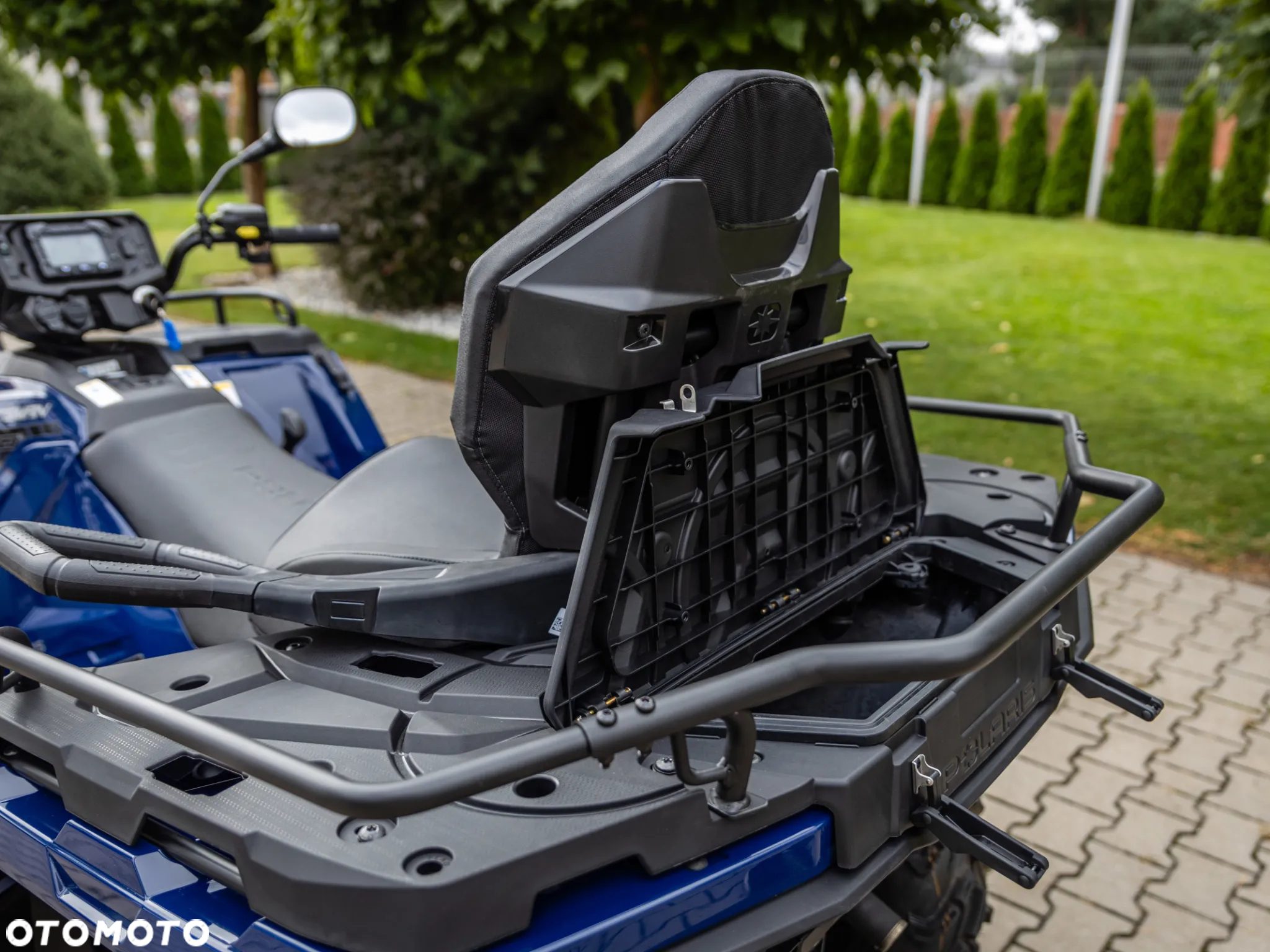 Polaris Sportsman - 18