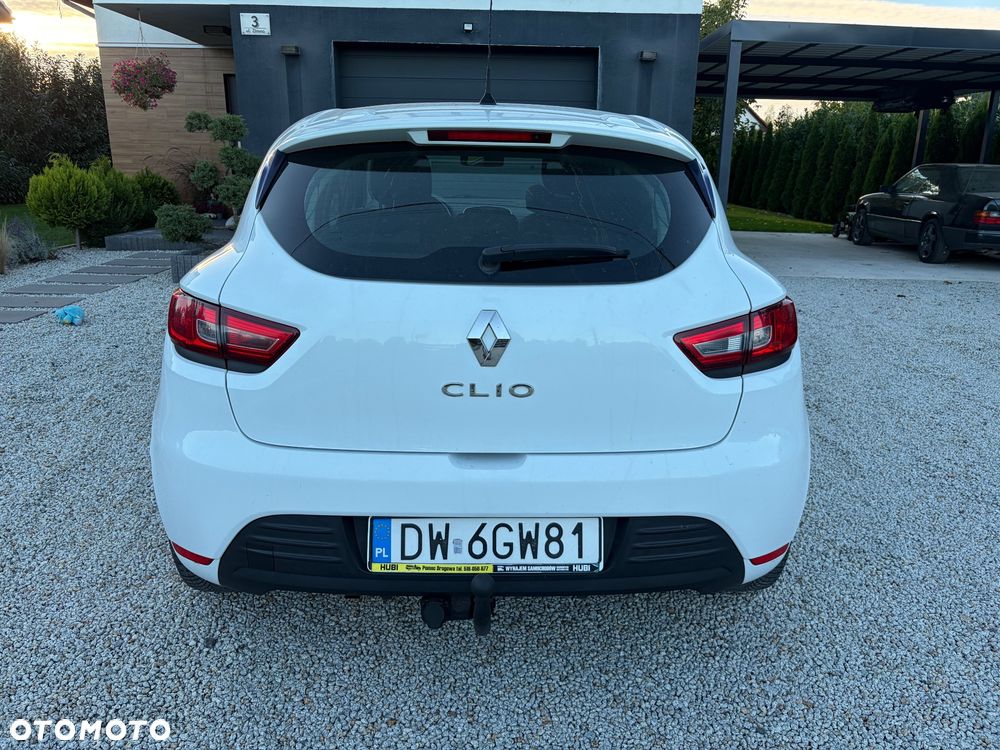 Renault Clio - 6