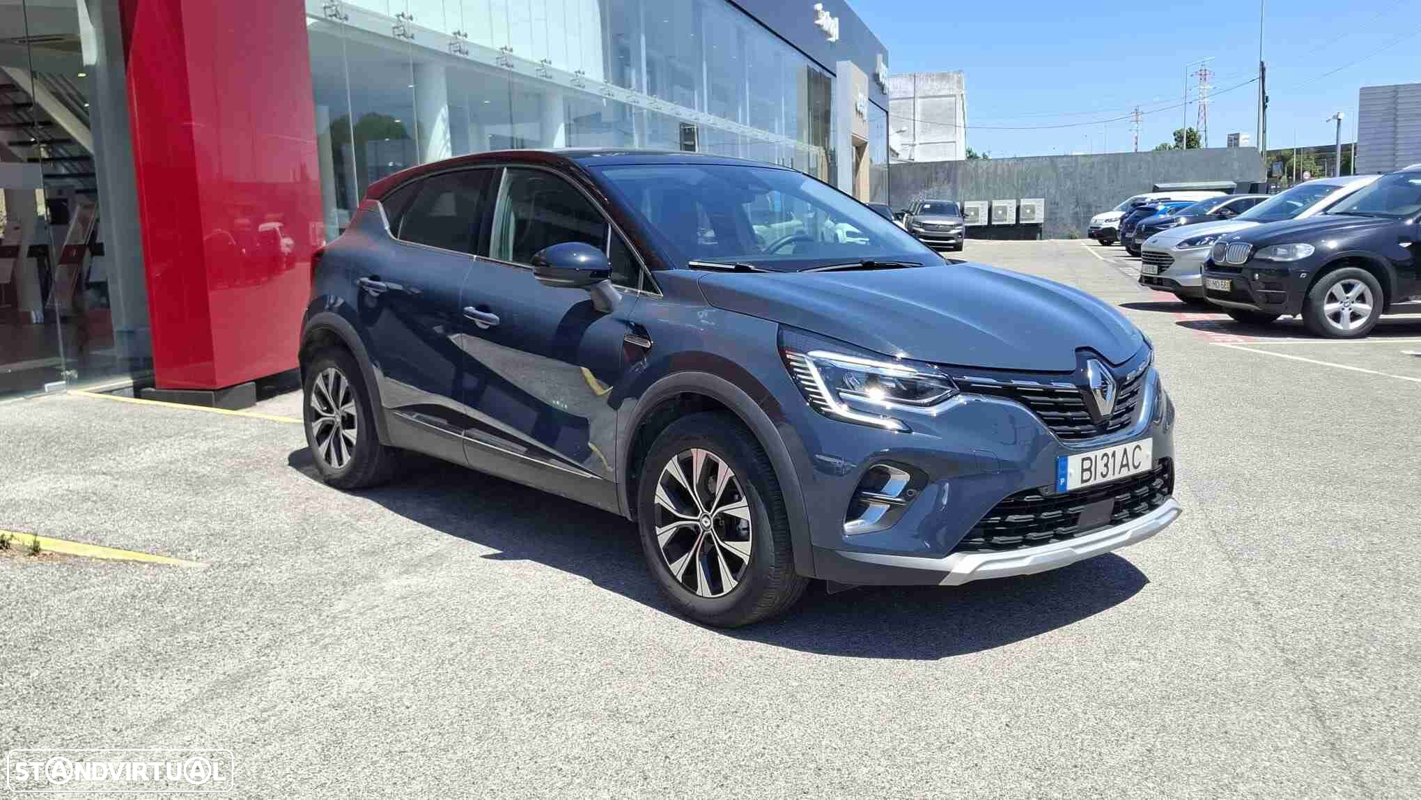 Renault Captur 1.0 TCe Techno - 4