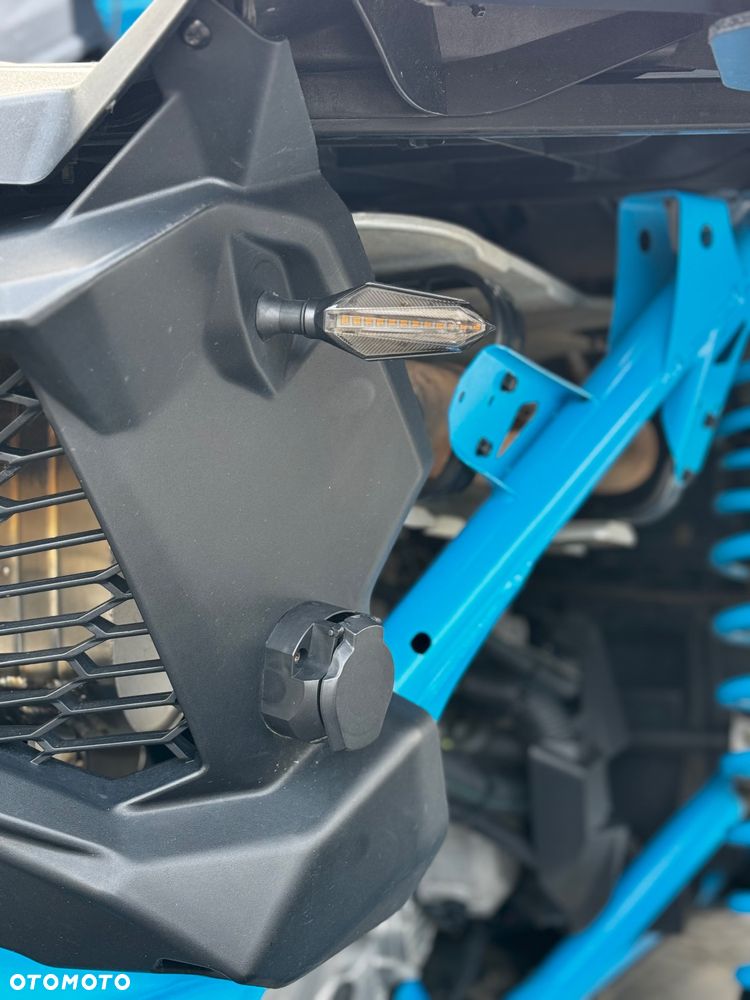 Can-Am Maverick - 10