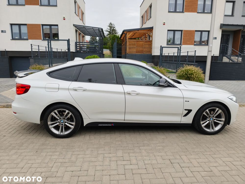 BMW 3GT 318d Sport Line - 11