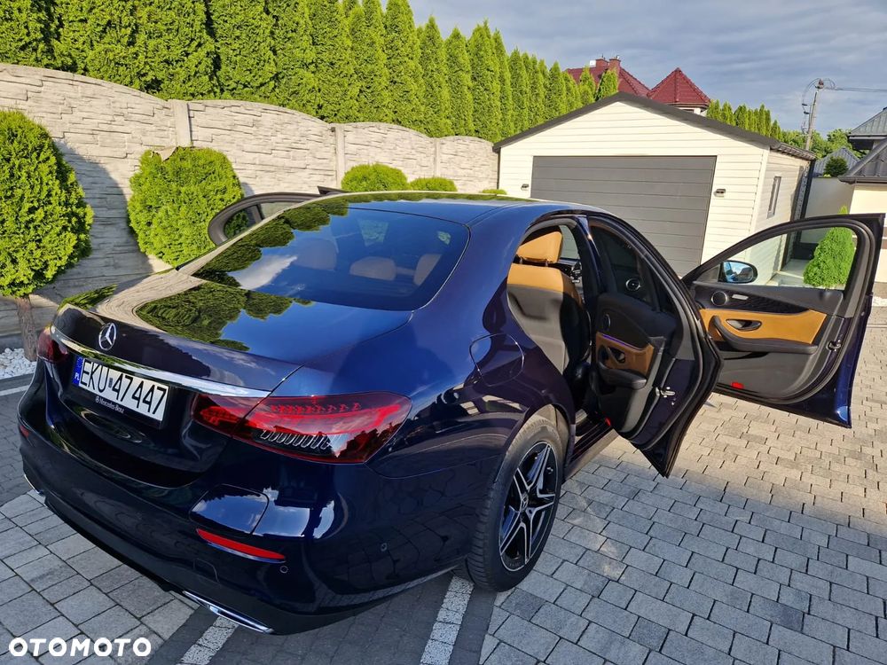 Mercedes-Benz Klasa E - 31