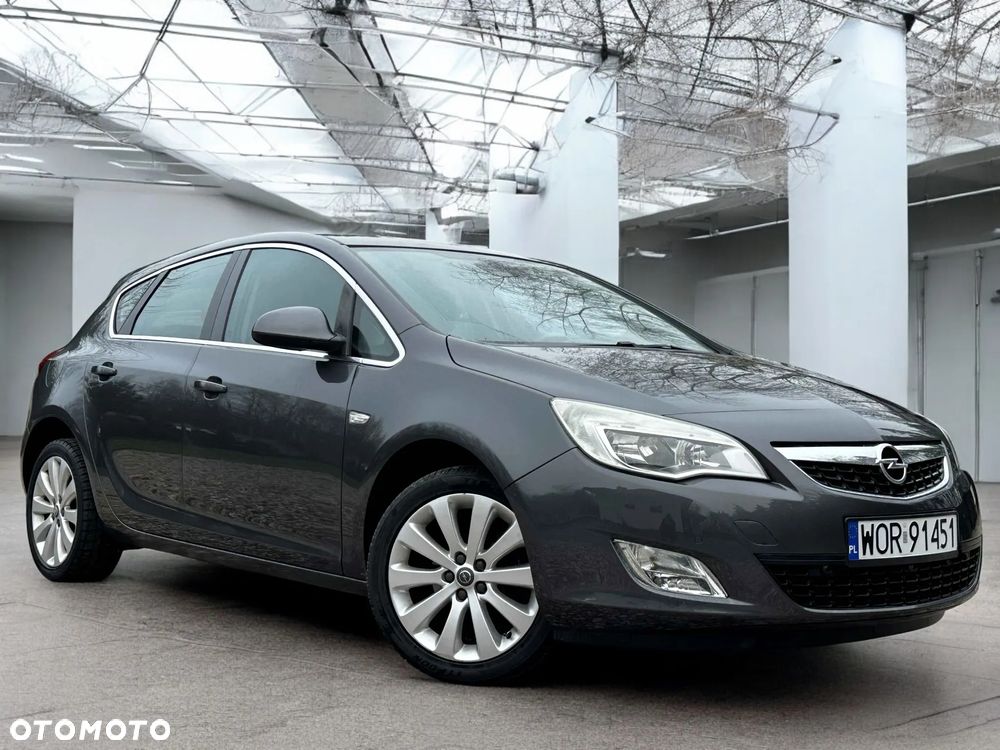 Opel Astra 1.4 T Cosmo - 2
