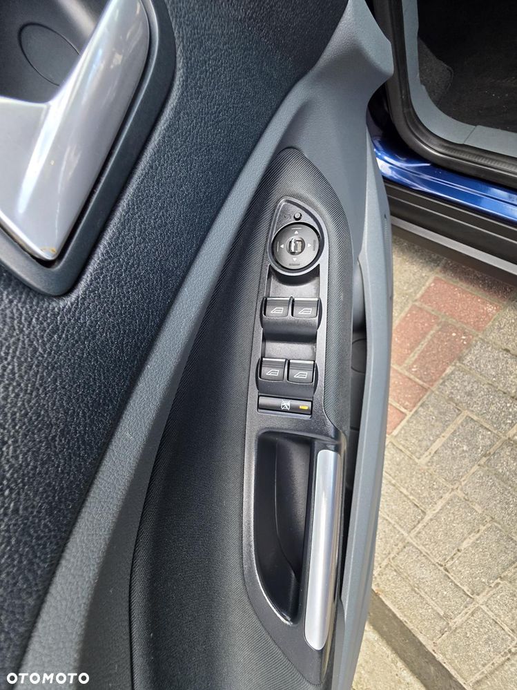 Ford C-MAX 1.6 Ti-VCT Trend - 25