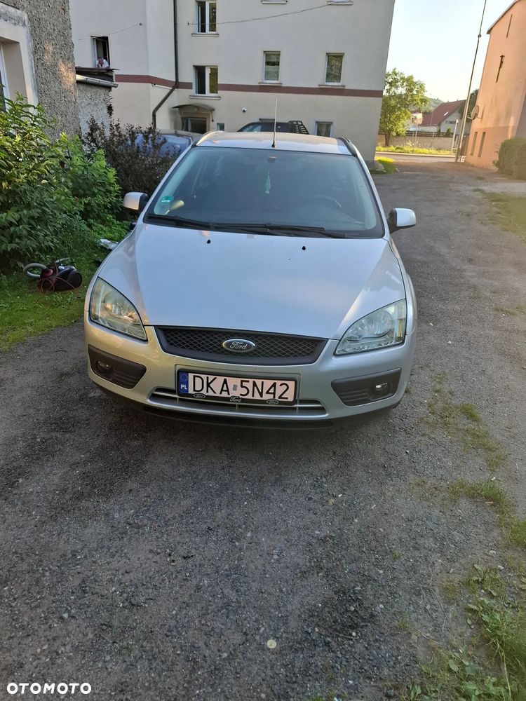 Ford Focus 1.6 Ambiente - 11